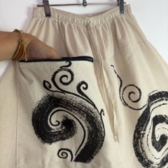 袴サルエルパンツ　ワイド　ビッグポケット　渦巻き　タイパンツ　ゆったり　男女兼用　2色画像