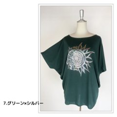 Tシャツ　ドルマン袖　夏　薄手　涼しい　ラメプリント　太陽と月柄画像