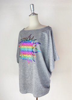 Tシャツ　ドルマン袖　夏　薄手　涼しい　ラメプリント　太陽と月柄画像