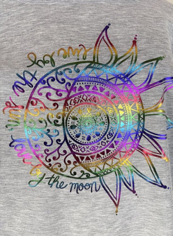 Tシャツ　ドルマン袖　夏　薄手　涼しい　ラメプリント　太陽と月柄画像