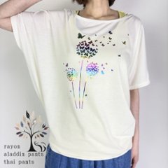 Tシャツ　ドルマン袖　夏　薄手　涼しい　ラメプリント　たんぽぽと蝶柄の画像