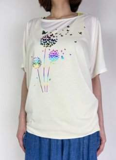Tシャツ　ドルマン袖　夏　薄手　涼しい　ラメプリント　たんぽぽと蝶柄画像