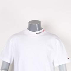 TOMMYJEANS トミージーンズロゴハイネック Tシャツ ホワイト画像