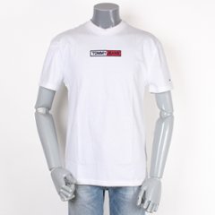 TOMMYJEANS トミージーンズ エンブロイダリーボックスロゴTシャツ ホワイトの画像