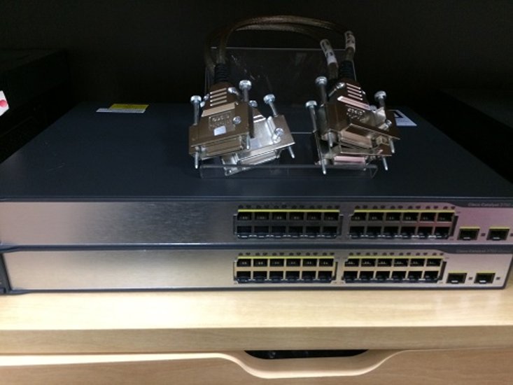 【中古】Cisco(L3スイッチ スタック演習セット)画像