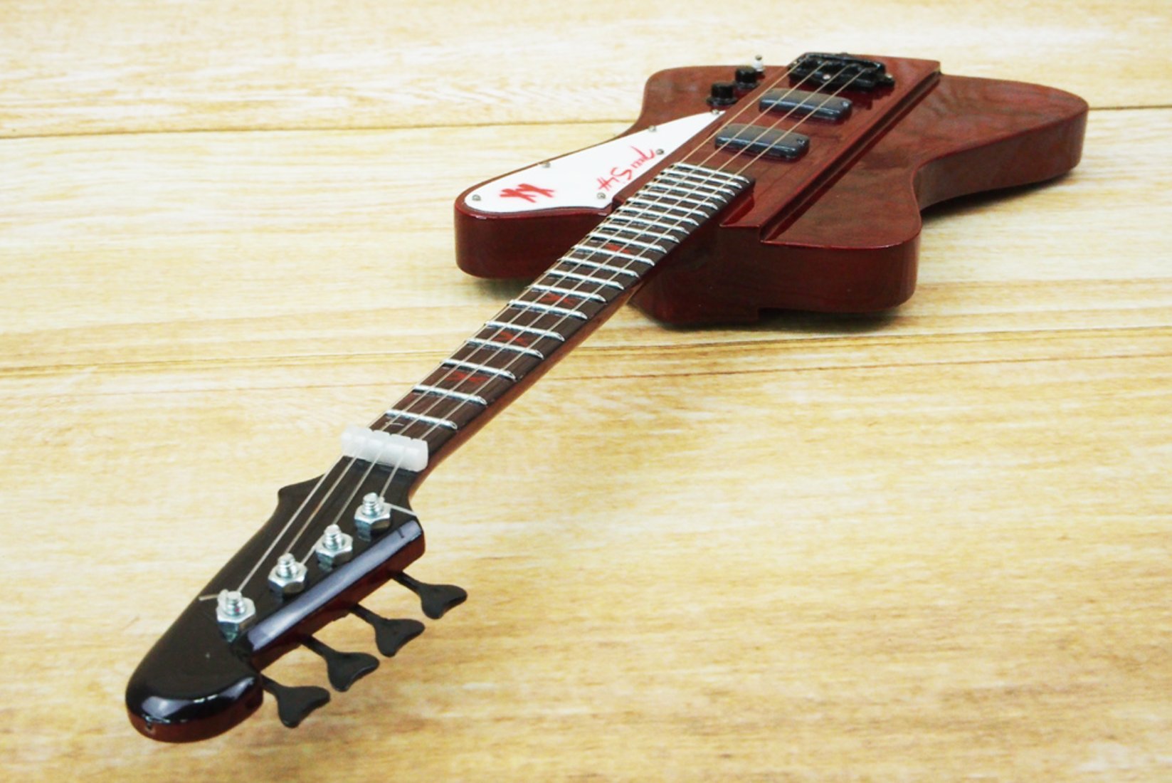 Musical Story Artist motif 1/4 ミニチュア 楽器 ベース ギター 