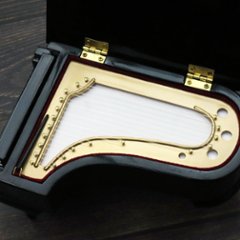 ミニチュア楽器 グランドピアノ ブラック 全長18cm 専用ケース付き 画像