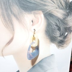 【選べる金具】ツインスカイブルー♡ハンドメイドピアス・イヤリング画像