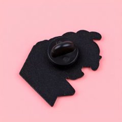 ネコハラピンバッジ画像