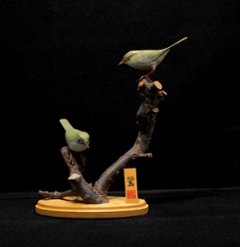『ウグイス（鶯）』バードカービング作品（畠野尚利作）の画像