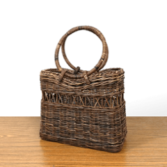 一点物｜あけび-かごバッグ｜矢来編み｜小サイズ｜四角底｜台形｜リング手｜黒あけびの画像