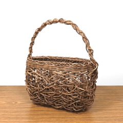 一点物｜あけび-かごバッグ｜乱れ編み｜中サイズ｜胴張り｜舟底｜薄型｜一本手の画像