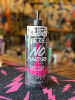 MUC-OFF NOPUNCTURE HASSLE TUBELESS/マックオフ　ノーパンクチャーハッスル チューブレス・シーラント 1Lの画像