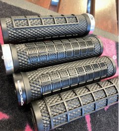 FORMOSA Grip / Club Sport / ロックリング・シルバー / グリップ/ フォルモサの画像