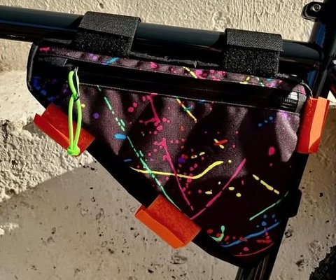 Visionry　/　translucent bag special Edition dcf 【ダイニーマ】/ Sサイズ　/ ヴィジョナリー　バッグの画像