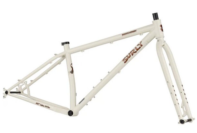  SURLY / Karate Monkey / Snow Mold White / メーカー完成車画像
