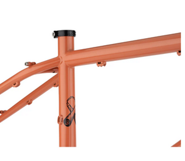  SURLY / Karate Monkey / Front Suspension / Peach Salmon Sundae / メーカー完成車画像