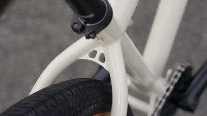 ※在庫あり※　KONA「コナ」 / SHONKY　Satin Bone / Sサイズ　完成車画像