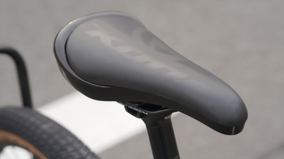 ※在庫あり※　KONA「コナ」 / SHONKY　Satin Bone / Sサイズ　完成車画像