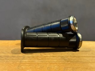 Un Authorized / UA 110 NEVER EVER GRIP / HALFCARAMEL / BLACKの画像