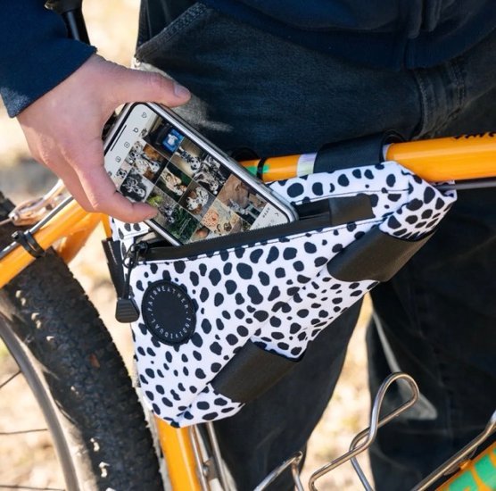 FAIRWEATHER / フェアウェザー / corner bag  [ cordura / tree camo ]   / バッグ画像