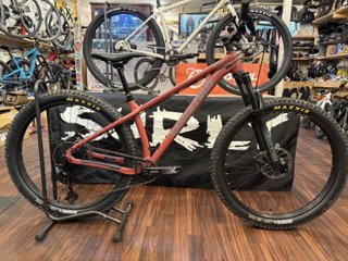 USED☆ SANTACRUZ CHAMELEON / Sサイズ　の画像