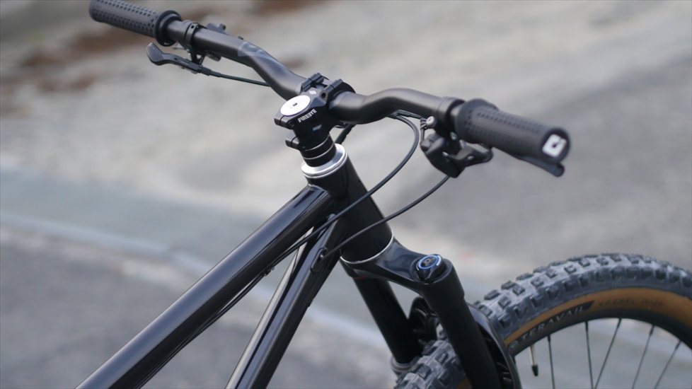 SINGER 「バサルトブラック」460-L / オリジナル完成車画像