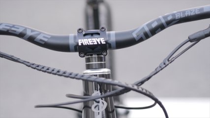 SINGER 「バサルトブラック」460-L / オリジナル完成車画像