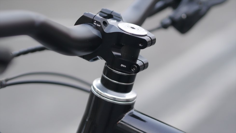 SINGER 「バサルトブラック」460-L / オリジナル完成車画像