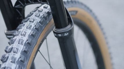 SINGER 「バサルトブラック」460-L / オリジナル完成車画像