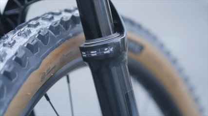 SINGER 「バサルトブラック」460-L / オリジナル完成車画像