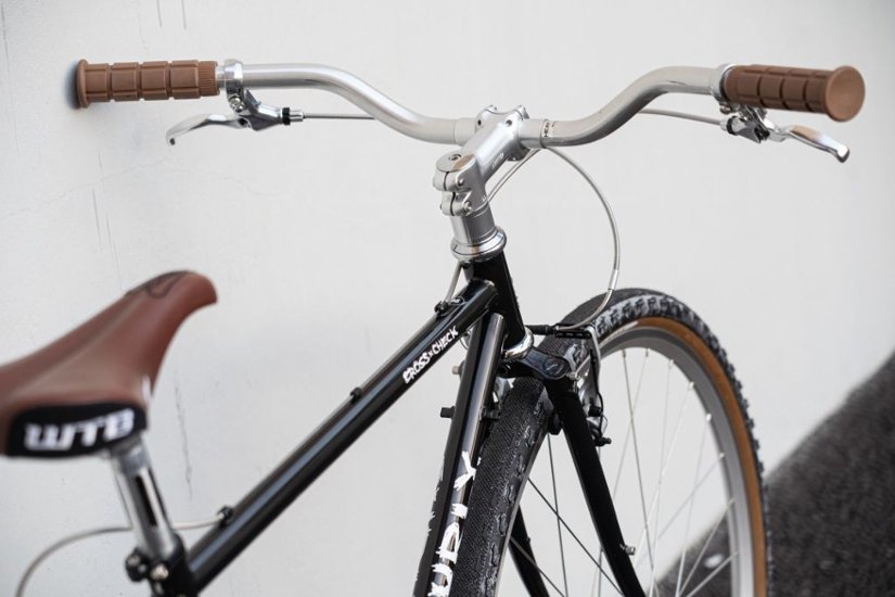 NITTO / B802 AAF-HT riser bar (silver/25.4/720)  / Bluelug / ハンドル画像
