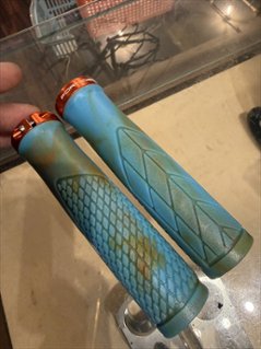 FORMOSA Grip / SuperSport  / ユノディエール（水色とオレンジ）画像