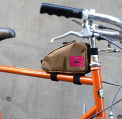 SWIFT INDUSTRIES / moxie top tube bag / (ecopak / black ）画像