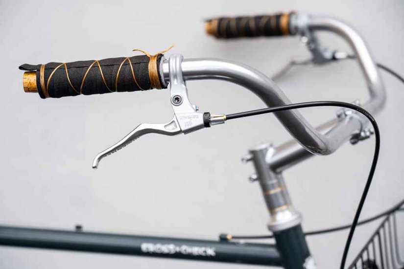 NITTO / b353 bosco bar (dull) / 520mm / Bluelug / ハンドル画像