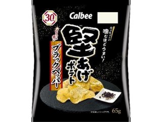 カルビー 堅あげポテトブラックペッパー ６５ｇ ×12 【送料込】(一部地域別途)の画像