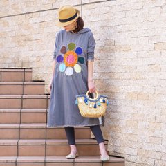 【お値下げ】当店オリジナル＊お花モチーフパッチワーク×ステッチ＊ドロップショルダー＊ゆったりフードロングワンピース＊エスニック＊ネパール＊の画像