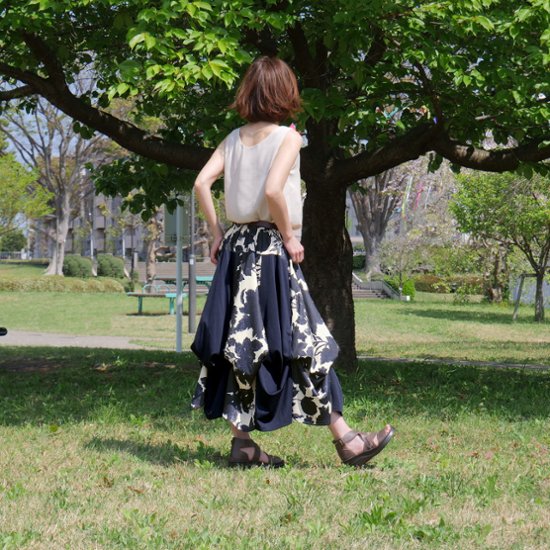  【自由にアレンジスカート】フラワー～flower～どんなコーデも自由自在にデザインができる＊変形＊バルーン＊立体ロングスカート＊d-sk2001画像
