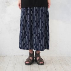 着丈2展開＊リーフライン柄＊ゆるやかなフレアAラインシルエット＊落ち感あるやわらかコットン素材＊スカート＊d-sk513の画像