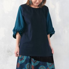 ふわりとひろがる袖の立体感を遊ぶ「ひねり袖 」＊ツートーンカラー＊大人カジュアルトップス＊カットソー＊d-tp017画像