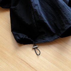 季節の変わり目にぴったり＊大人カジュアルに映える＊シルエットを調整できるドローコード＊ティアードジャケット＊d-jk3001画像