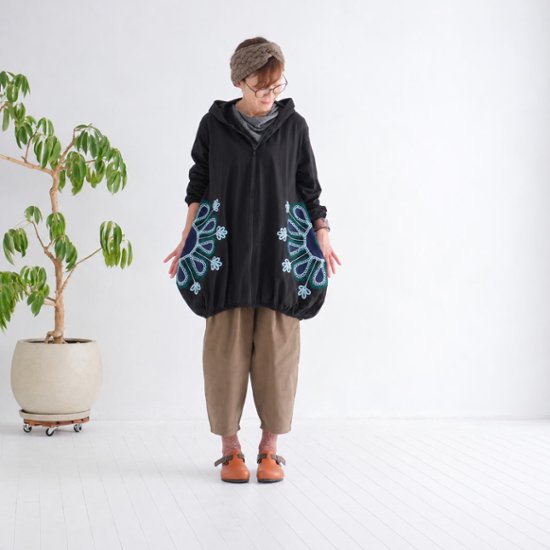 新色追加＊立体花刺繍が映える＊ゆったりバルーンシルエット＊ジップアップ＊ふんわりコットン＊フードパーカー＊羽織り＊d-jk518画像