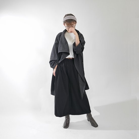 丸っこいシルエット＊どんなコーデにも相性抜群＊大人ナチュラルな無地＊バルーンワイドパンツ＊ブラック＊d-pn506画像