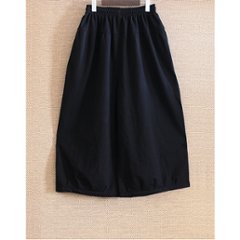 丸っこいシルエット＊どんなコーデにも相性抜群＊大人ナチュラルな無地＊バルーンワイドパンツ＊ブラック＊d-pn506画像