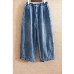 柔らかデニムのコクーンパンツ＊ゆるっと丸いシルエット＊ゆったり体型カバー＊ウォッシュドライトブルー＊着丈2展開＊d-pn3002画像