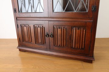 Oak leaded door bookcase画像