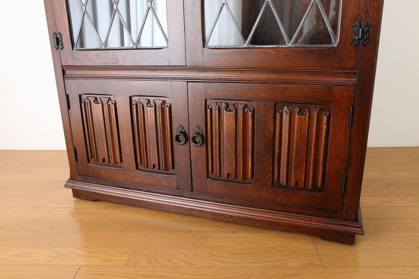 Oak leaded door bookcase画像