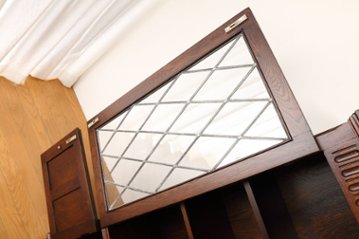 Oak leaded door bookcase画像