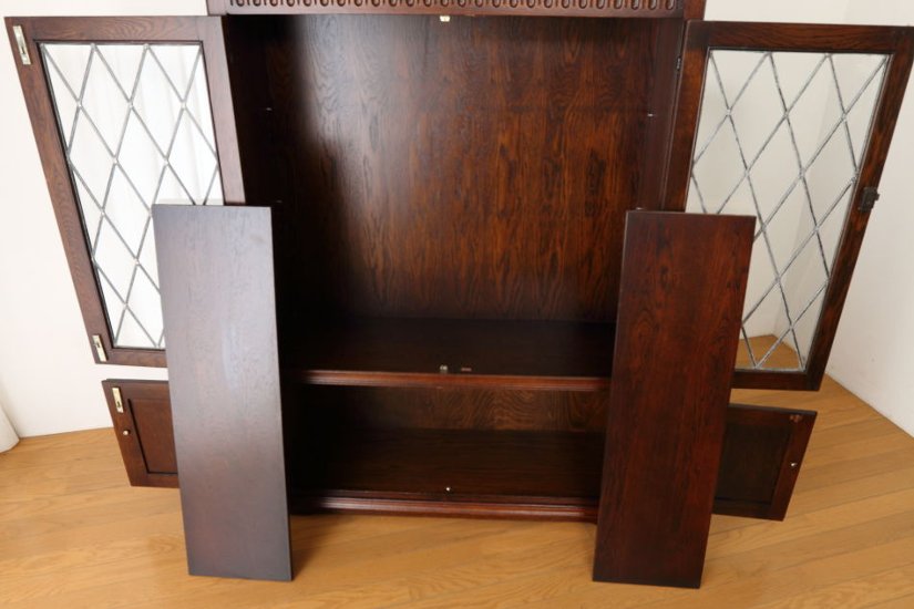 Oak leaded door bookcase画像