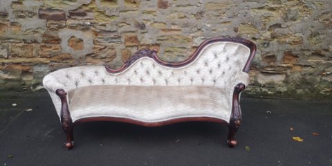 Mahogany sofa and chair (Sofa)画像